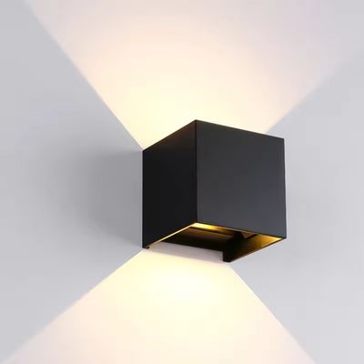 Color Rendering Index Ra 80 Modern Outdoor Wall Light LED Waterproof IP65 Up Down Light